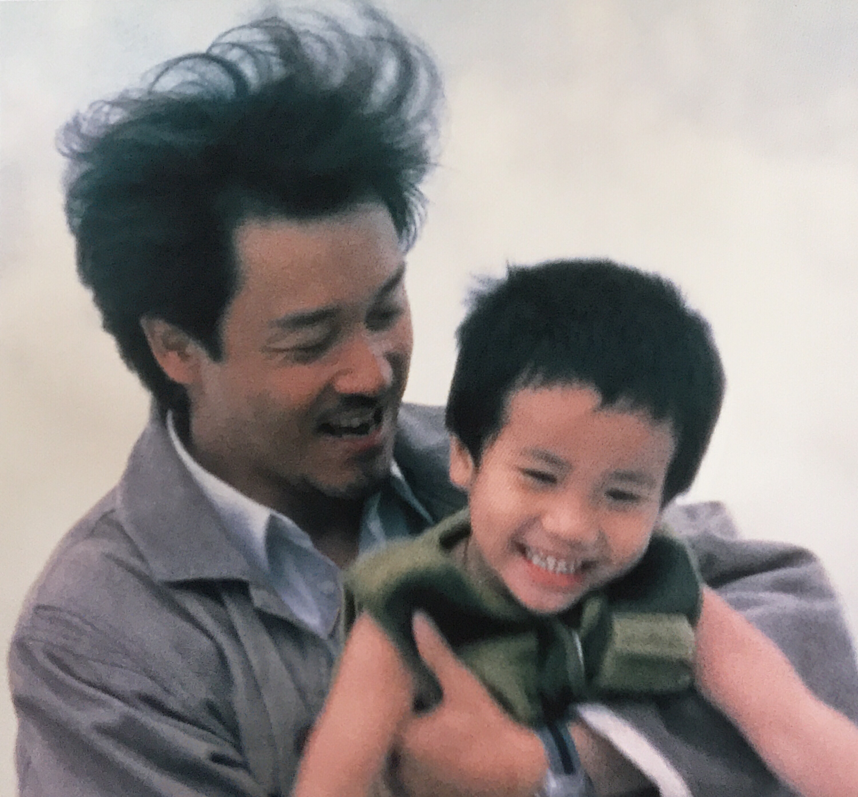 张国荣 　　电影《流星语》原名《黐头芒》，是众导演组成的“创意联盟”开山之作，也