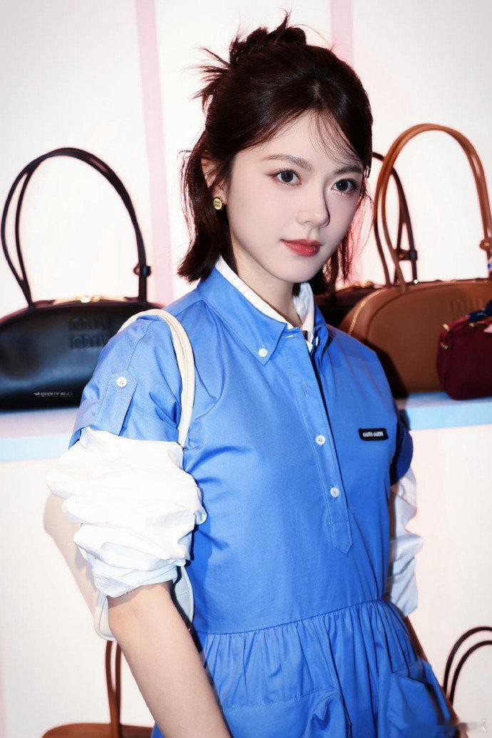 赵今麦今日份线下活动图 