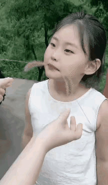 不花一分钱单眼皮秒变双眼皮！