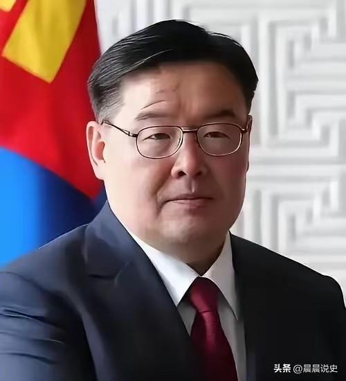 蒙古政坛变天！赞丹沙塔尔二次辞职，亲华亲西方路线之争彻底摆上台面
 
不能等，蒙