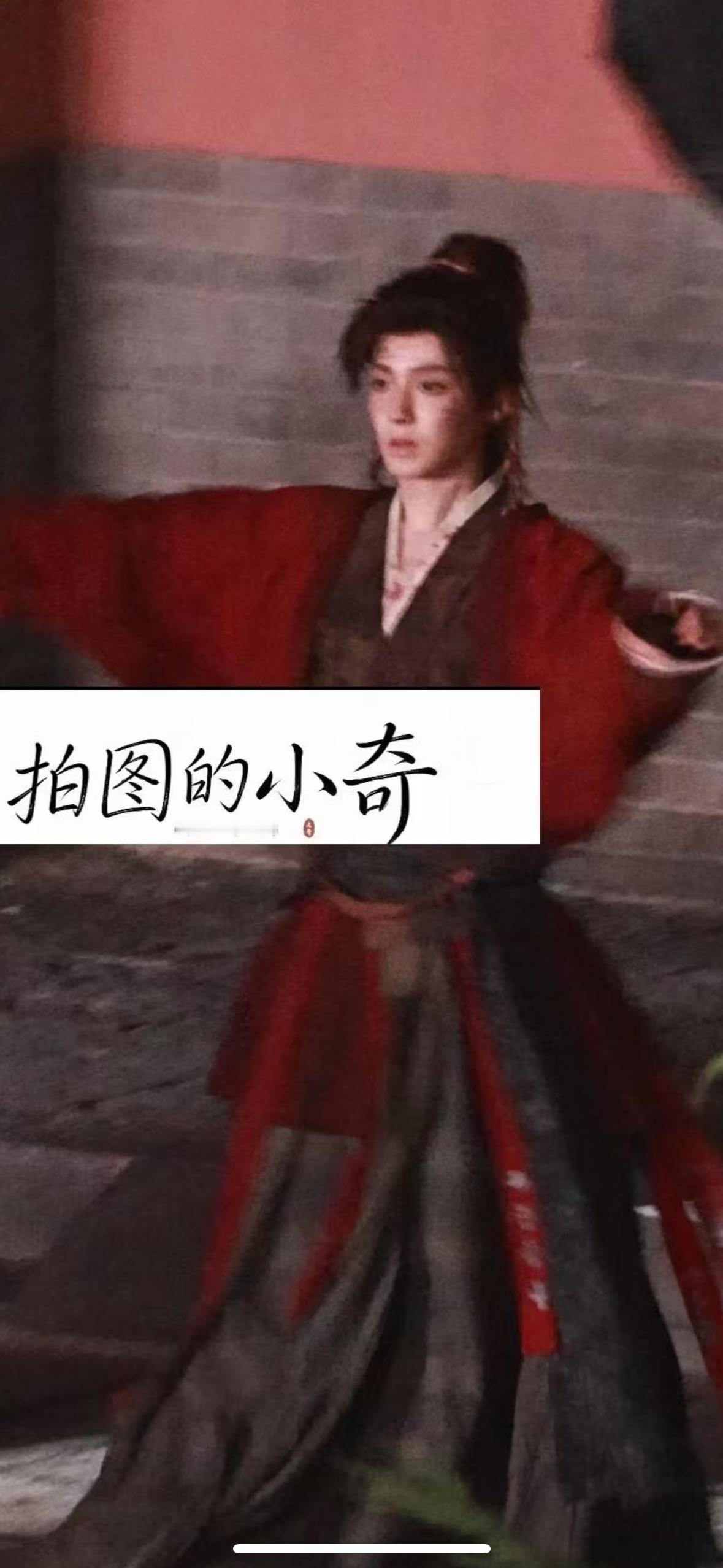 脸上是妖纹吗小花猫似的 ​​​