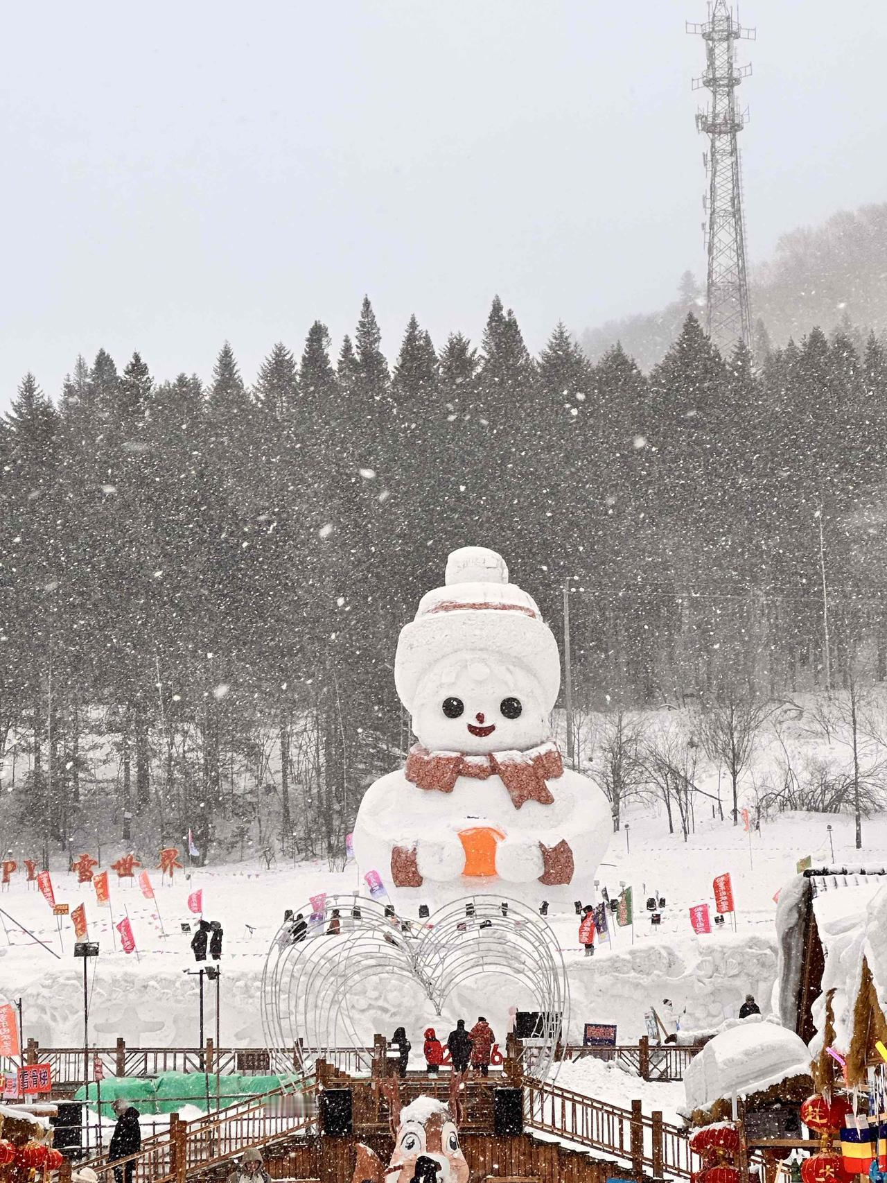 从我今年回老家过年的感受来说的话，
可能再过四到五年，
春节的这个概念会越来越淡