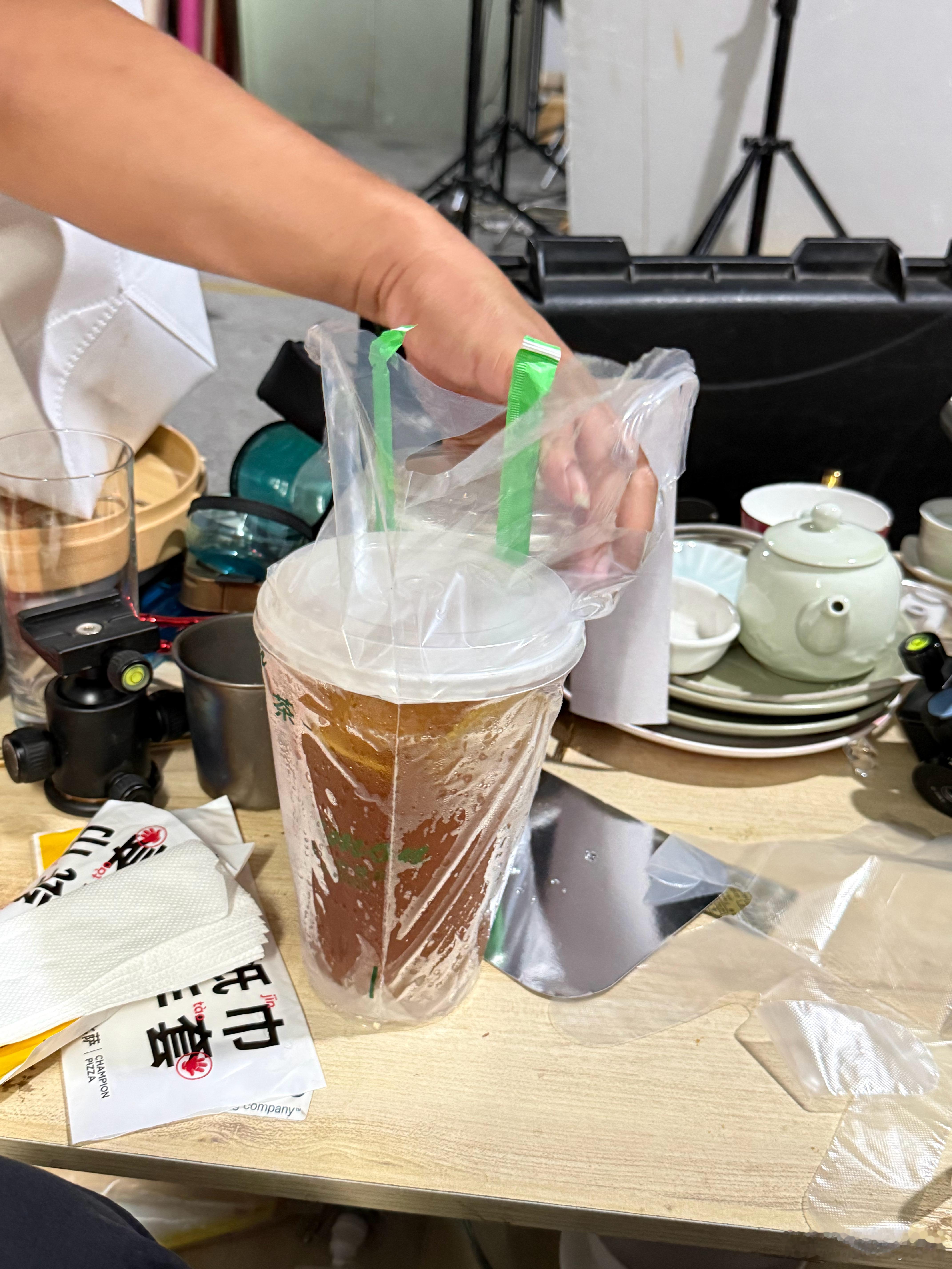 3 蚊一杯，我饮完会唔会死系度