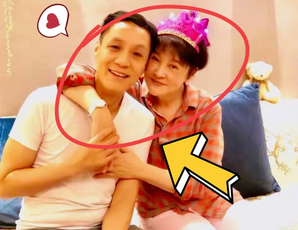 冯远征一句“后悔丁克了”，梁丹妮二话不说，一个人跑去医院做了全套检查。抽血、B超