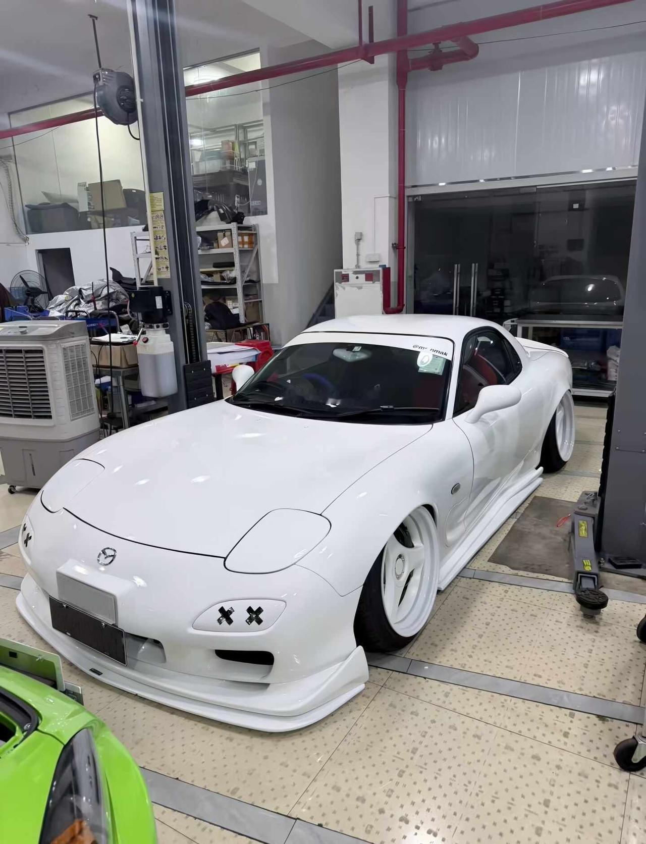 玩到最后都是玩细节
superfrezh
iacro
rx7fd3s
rx7