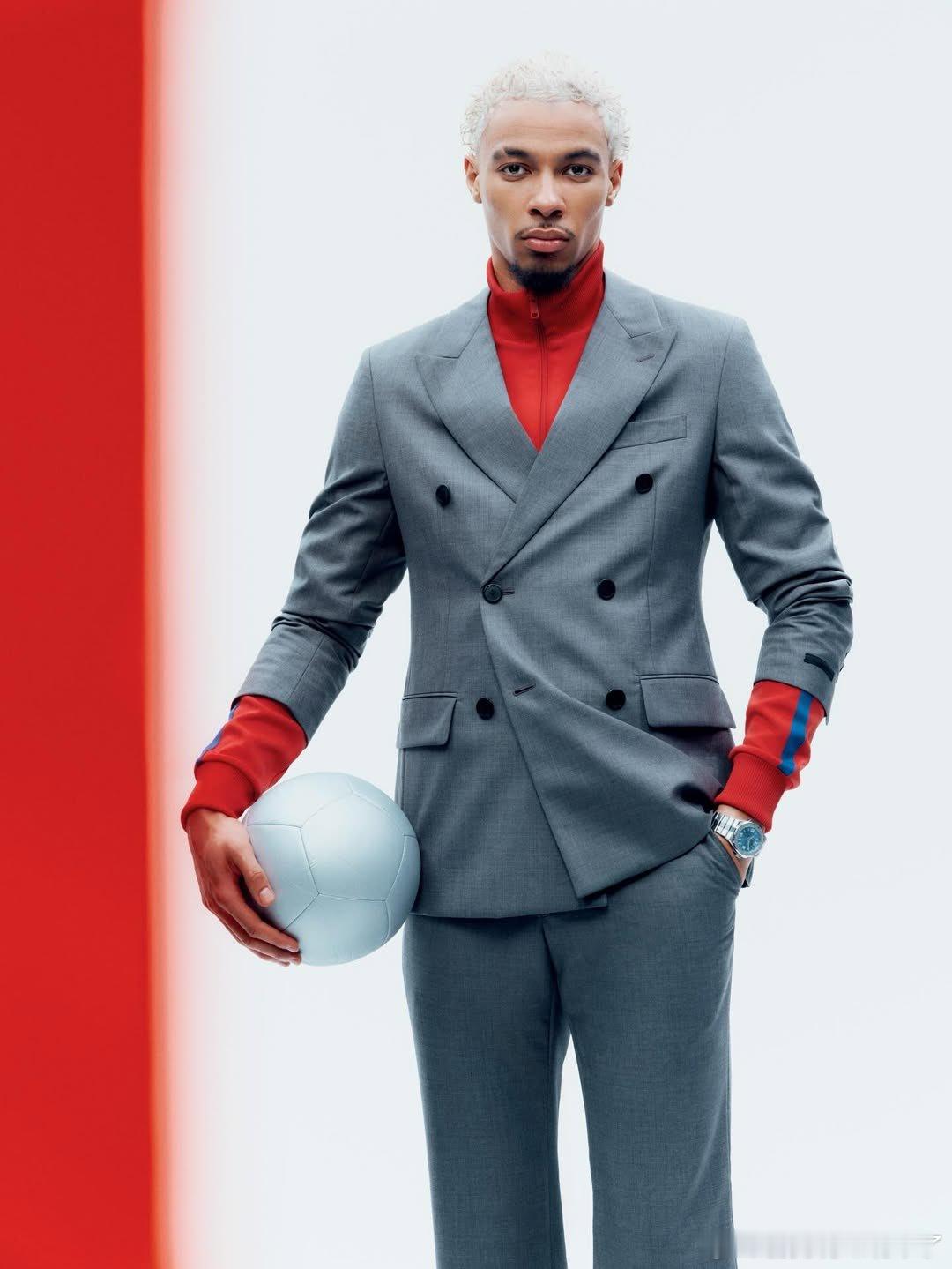 埃基蒂克登上《Harrods Man》封面（2026）Harrods Man 不