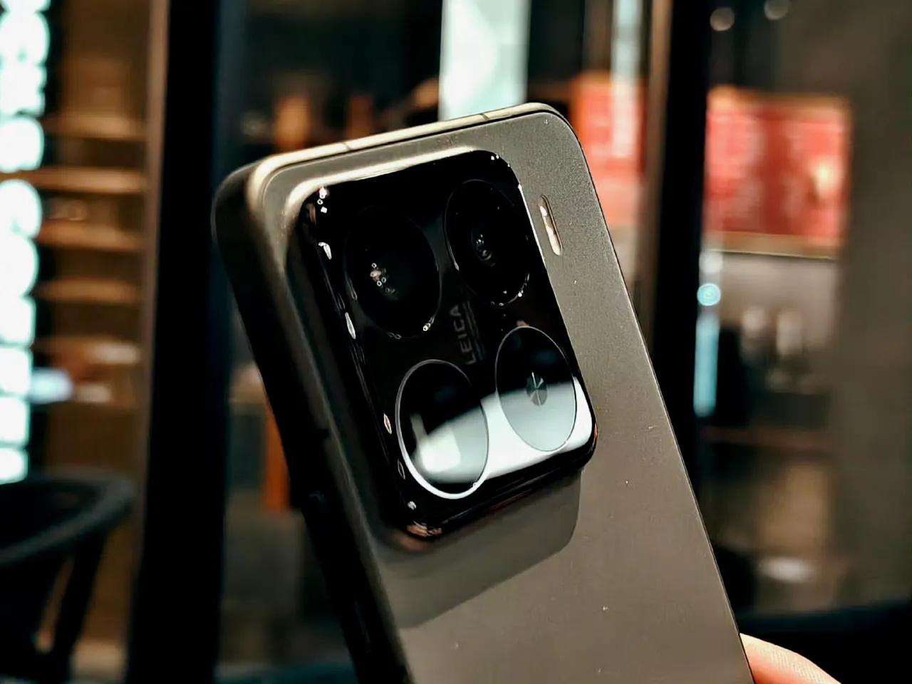 手机📱功能越来越强大，特别是相机功能，相信会逐步取代大部分的相机📷，单反不知