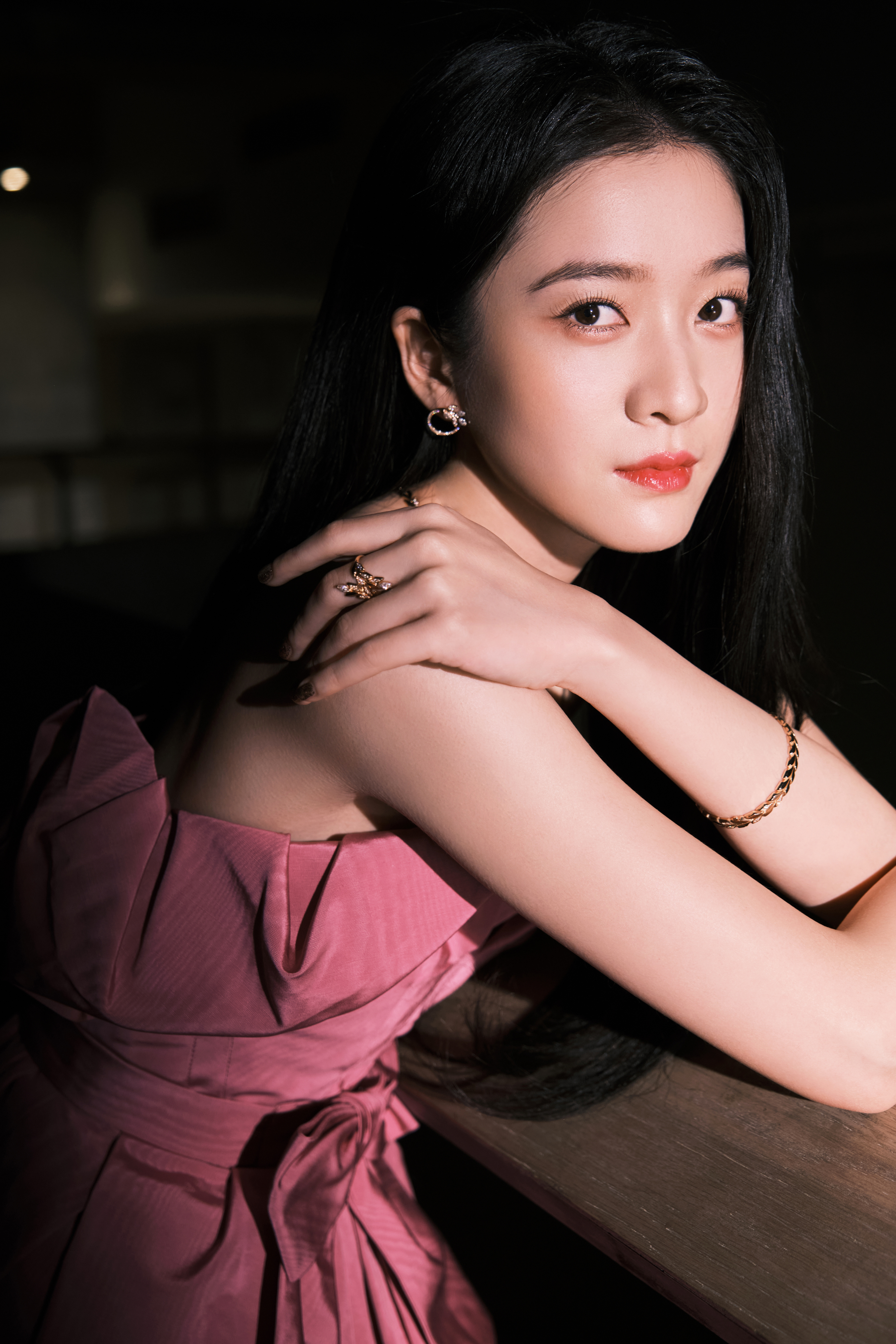 👠张雪迎 
