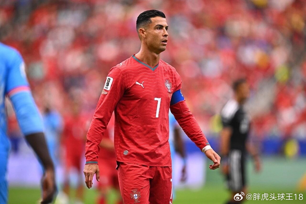 阿邦拉霍：有些队友可能厌烦C罗了talksport消息，阿邦拉霍在节目中谈到了C