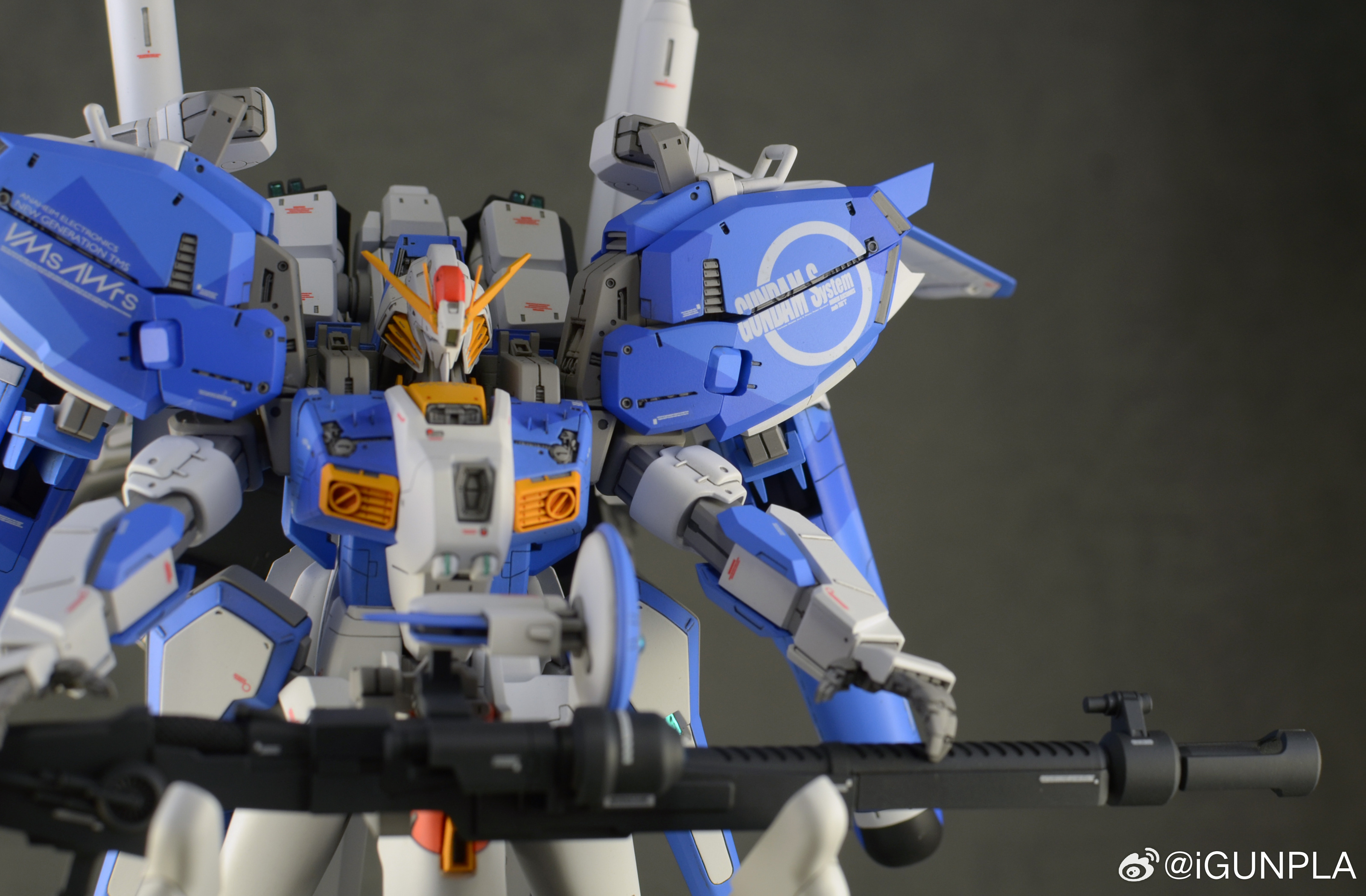 日X话题“見切れの美学”精选作品多图高达模型高达模型 摄影概念里的“見切れ”：拍