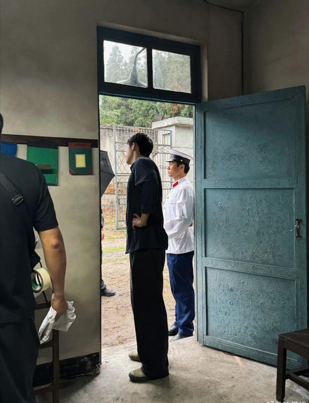 重器这段跟甄嬛传似的电视剧重器同样急切呼喊求人相见，瓜尔佳氏是为保全自身，而陈一
