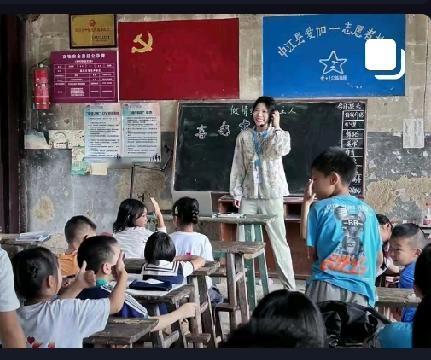 寒衣节这天，不少网友瞬间破防了！看到一篇缅怀文章，眼泪就这么不争气地掉了下来——