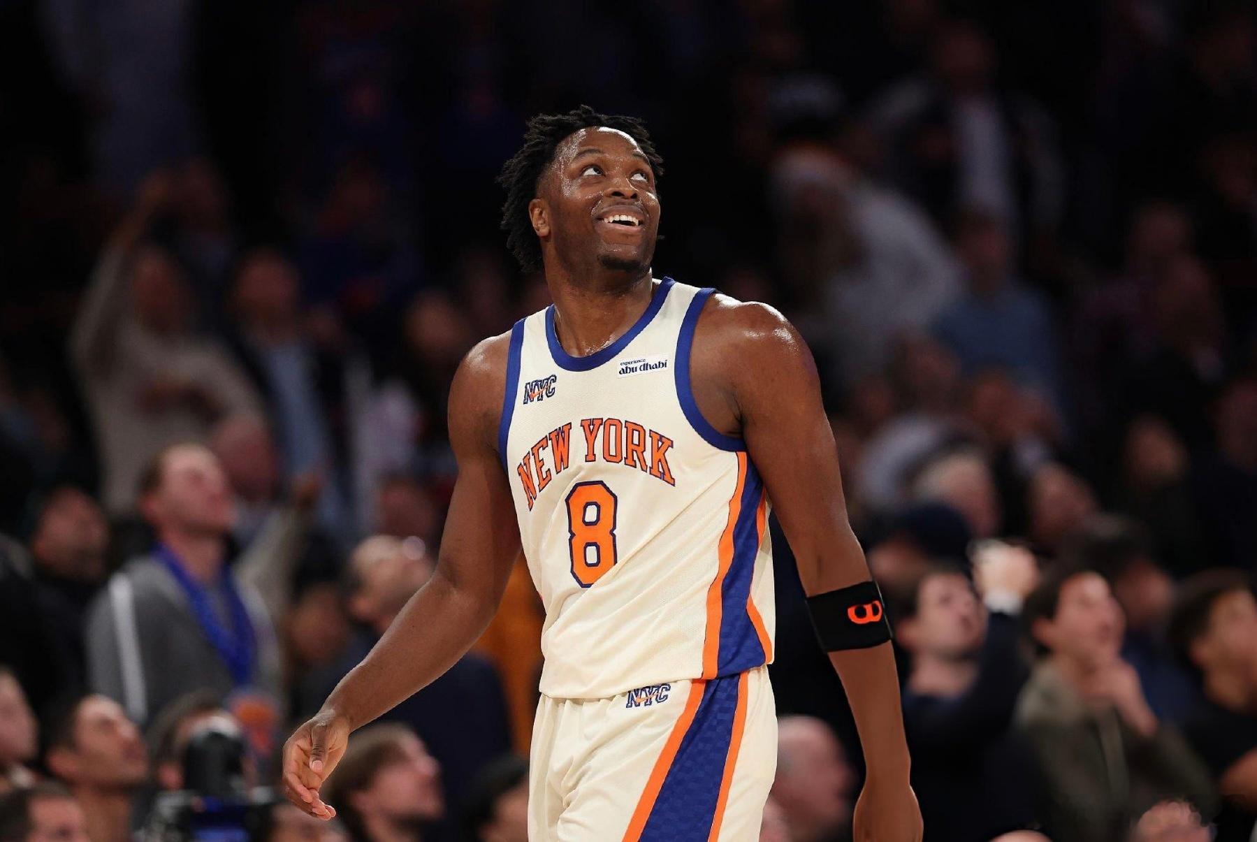 阿奴诺比篮板二次进攻补篮绝杀，让纽约尼克斯创造了nba总决赛最大分差逆转。最多上