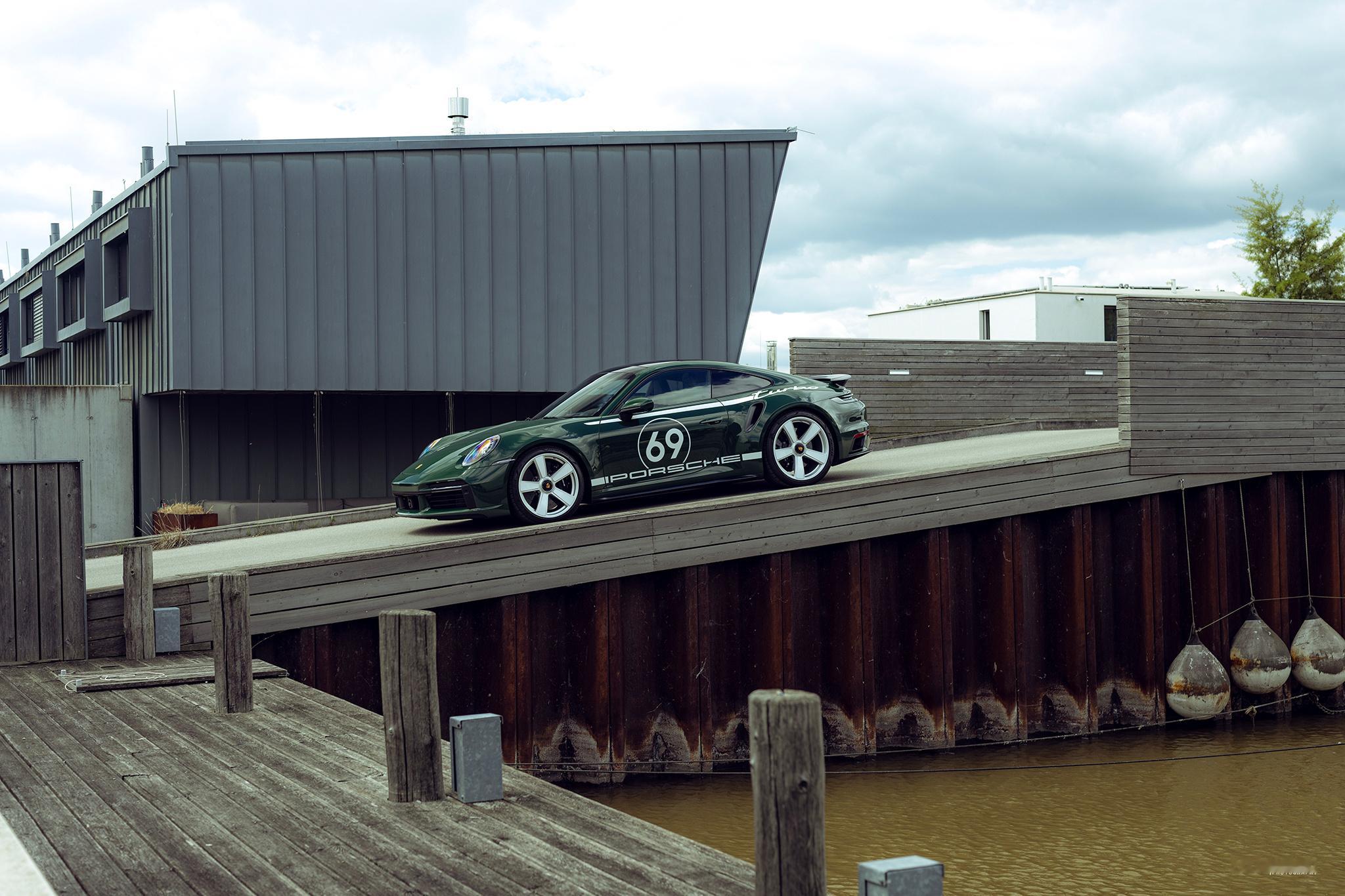 Porsche 911 Turbo 50 Years 保时捷911保时捷 气质到