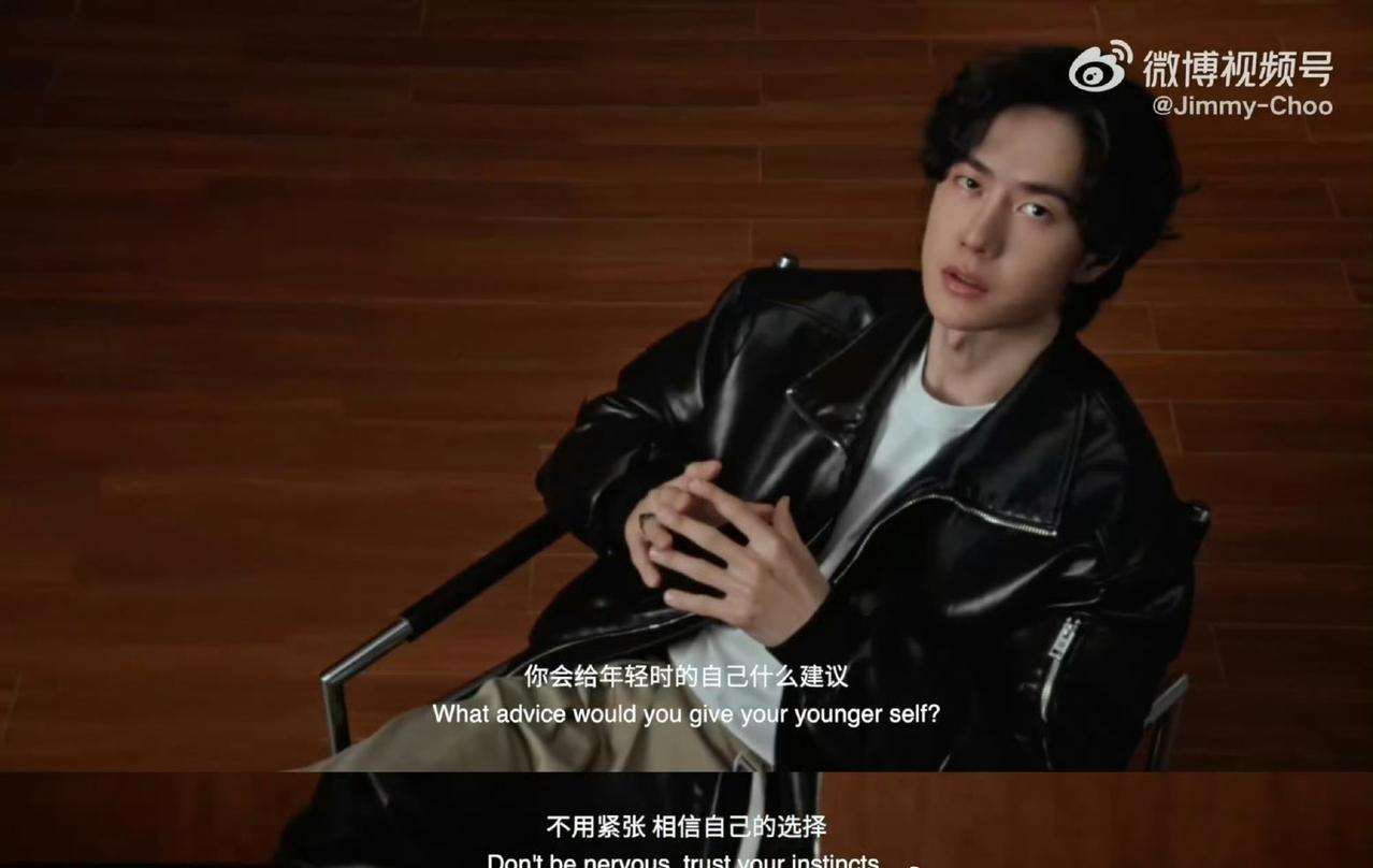 你会给年轻时的自己什么建议？
——不用紧张，相信自己的选择。
对你来说，什么是快
