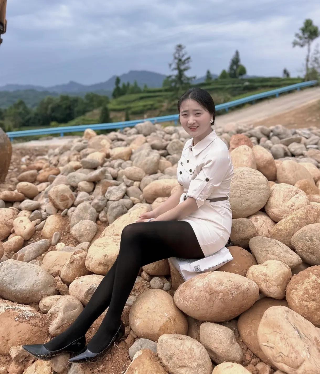 晒一张你相册里风景照山野之间，释放自由与快乐的灵魂！