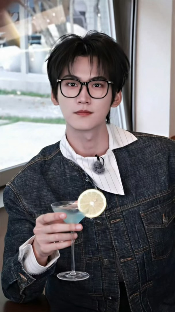 周柯宇好起来了，待播作品🈶～ 