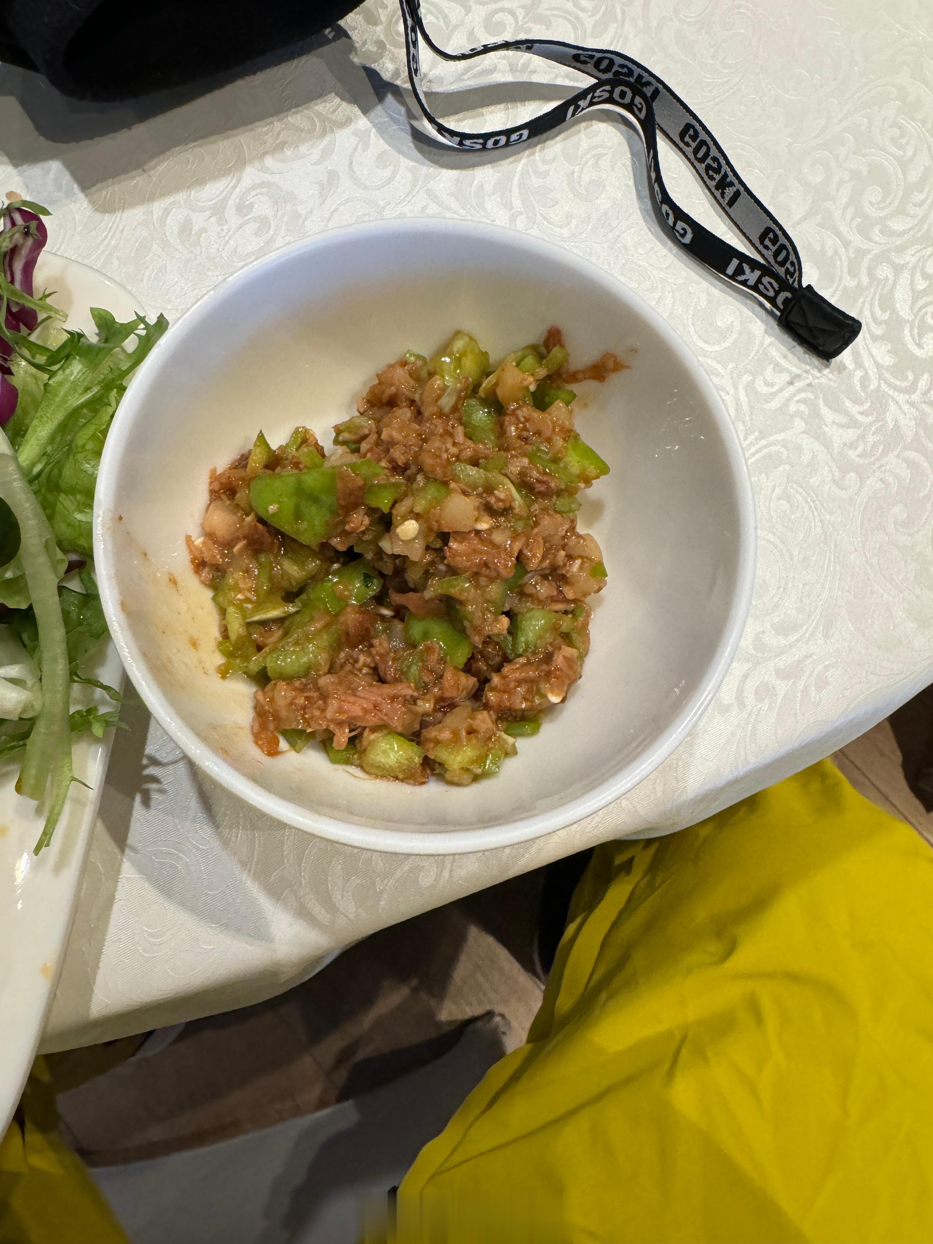 老板你好，给我来个肉夹馍，不要馍！  ​​​