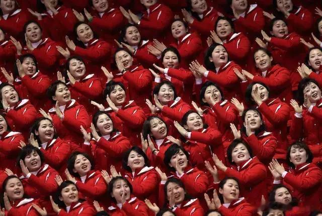 华为鸿蒙生态重磅里程碑！微信鸿蒙版安装量突破5000万！其高速增长节奏与持续迭代