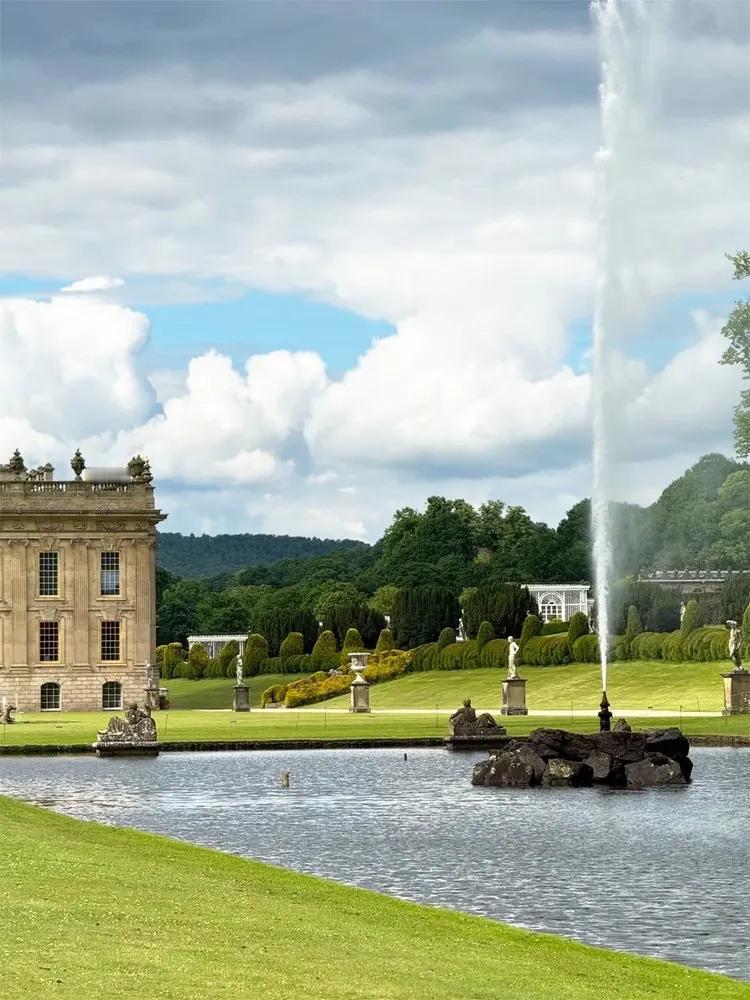 其实每个学校的学生都是有不同的特色的，你比如像南外的孩子，绝大多数的小朋友都是既