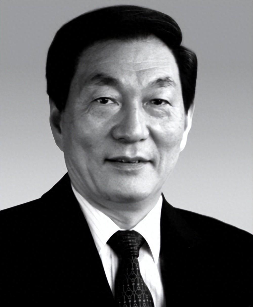 朱镕基的一生：幼年失亲，少年失学，中年失业，晚年得志，朱镕基这一生，真正让人感慨
