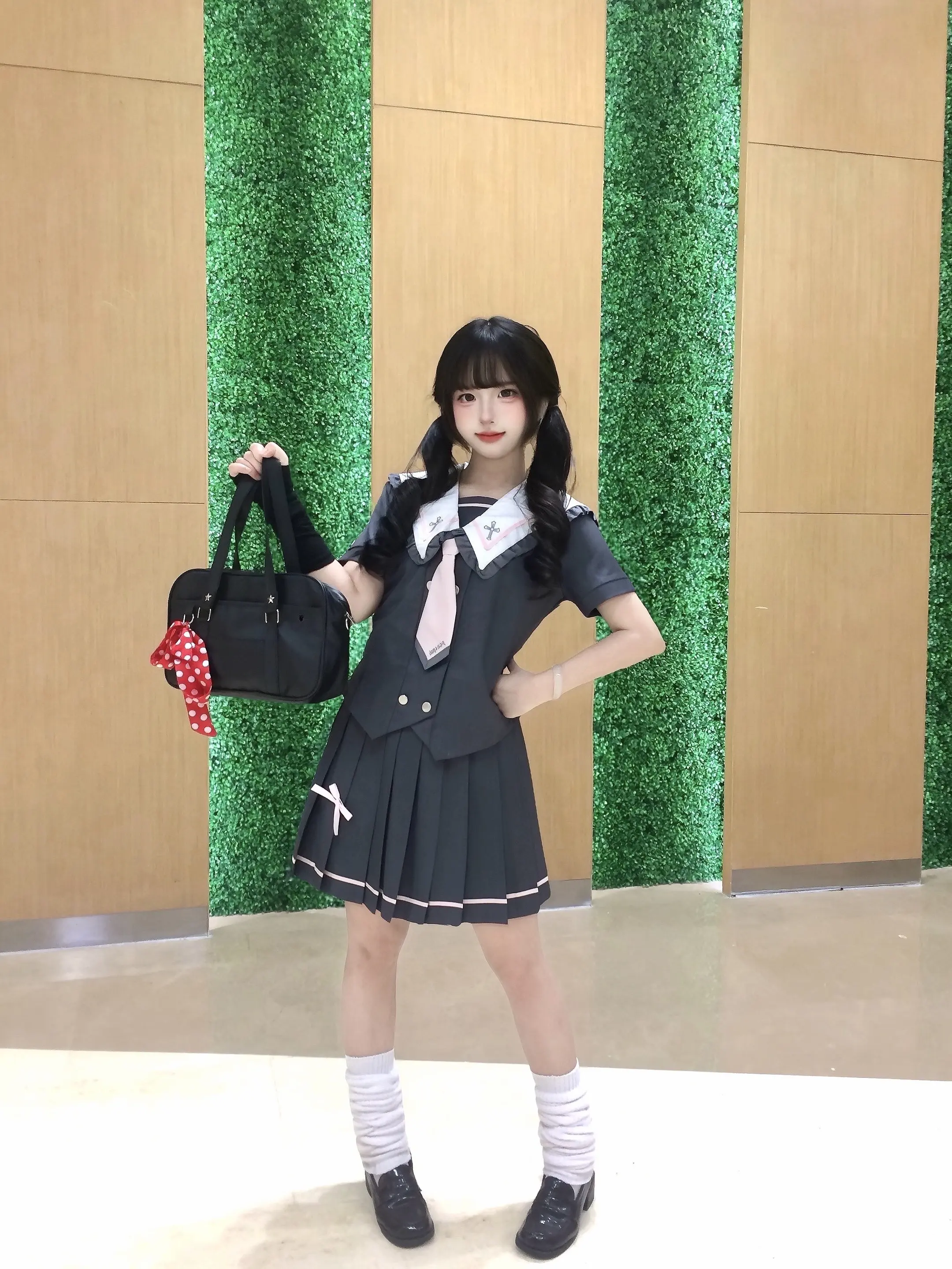 那你呢 我对你而言真的很重要吗( ˘•ω•˘ )