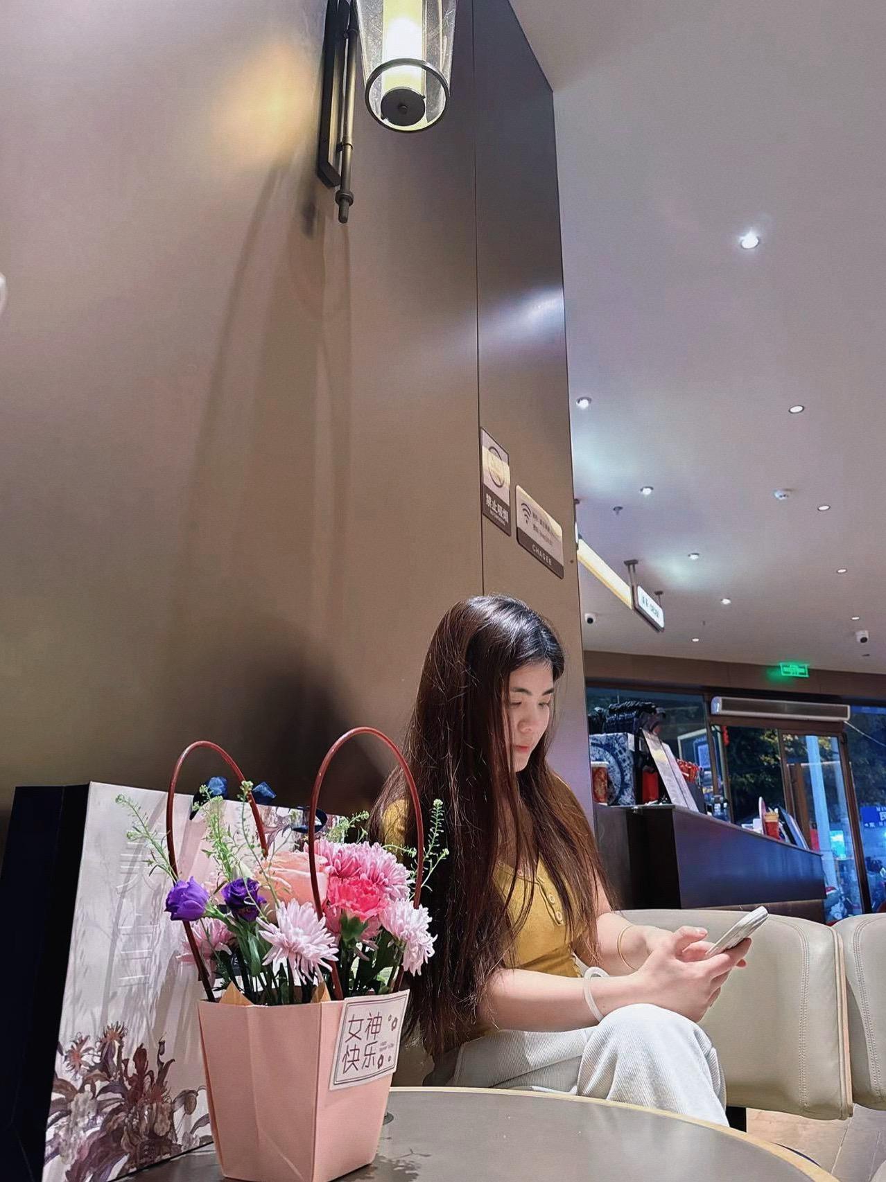 祝我们都早日成为富女