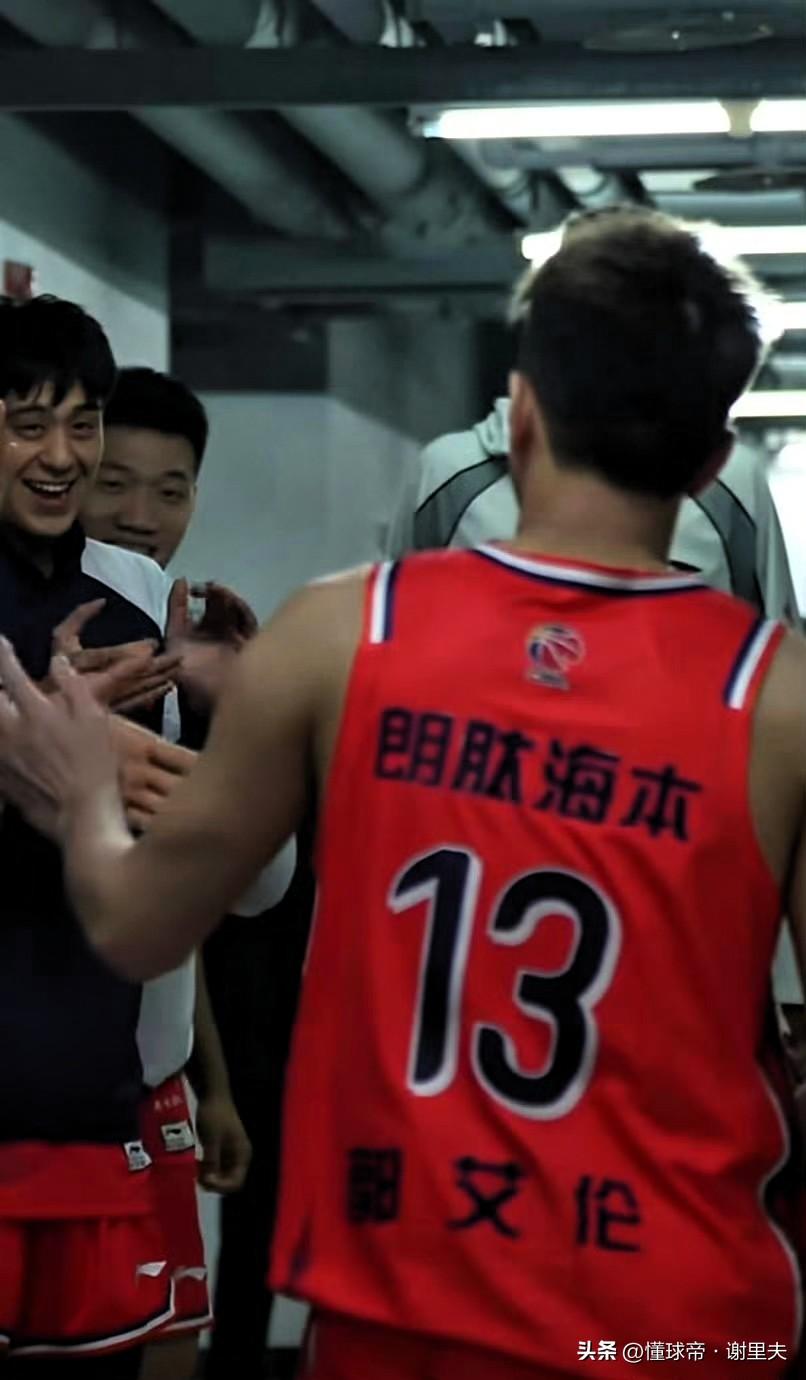 游子归乡！郭艾伦结束两年广州行程，想要功成身退，重返辽宁，三件事需要做出表率！