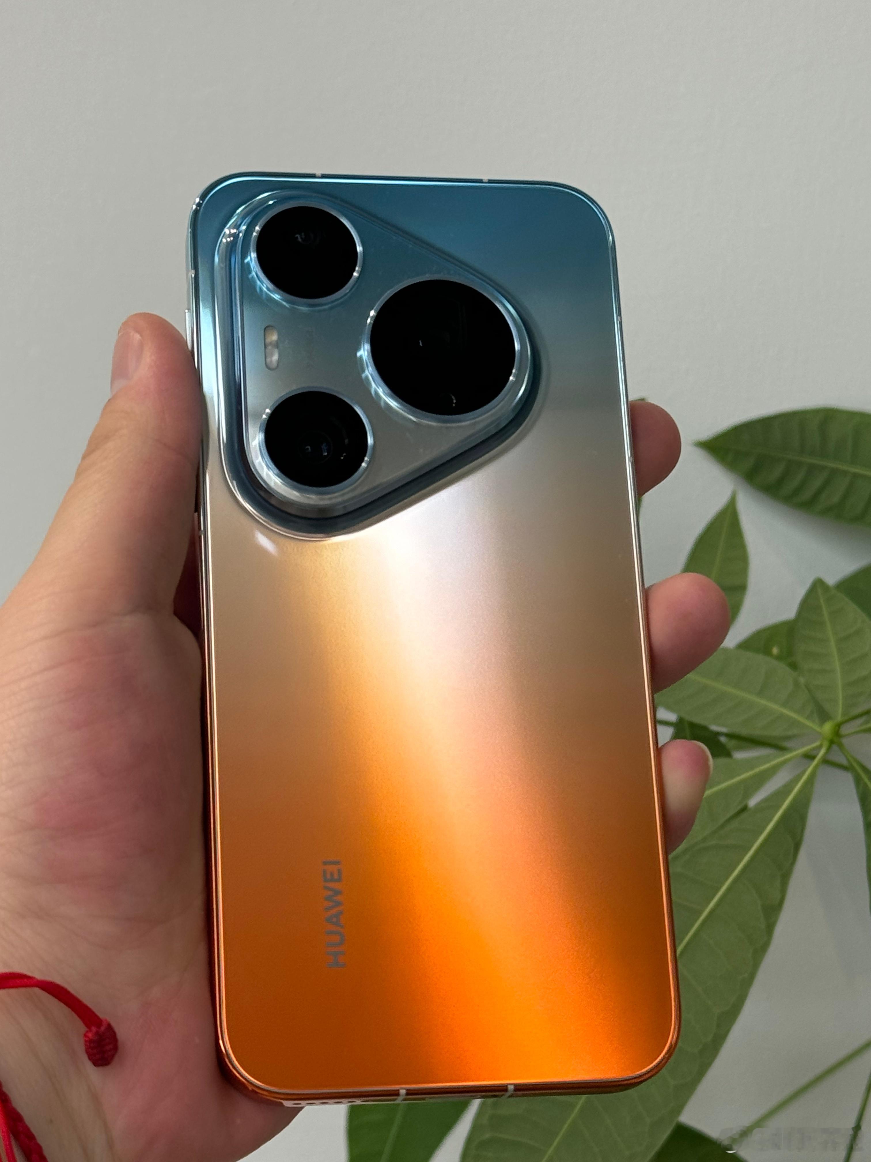 Pura90同配置最高比iPhone17低4500元差价4500块，够再买个旗舰