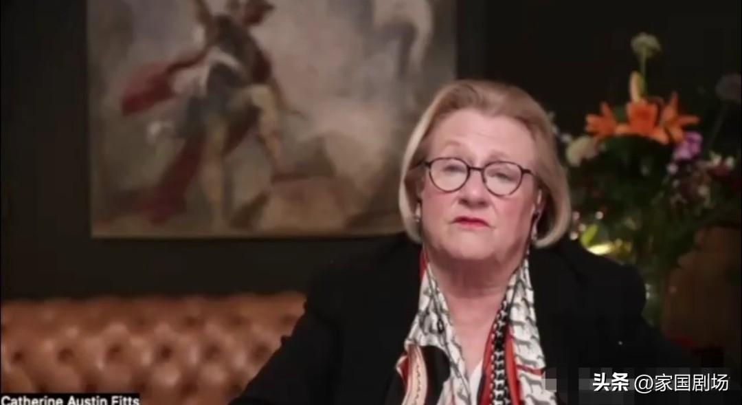 前高级官员：特朗普并非掌权者，只是奉命行事。

前美国住房和城市发展部助理部长凯