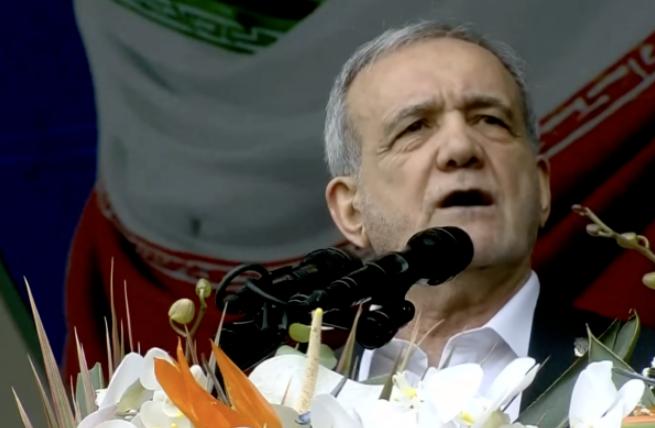 为了和平，伊朗这一次全面妥协，不仅承诺放弃核武器还愿意接受任何核查，美以会真的放