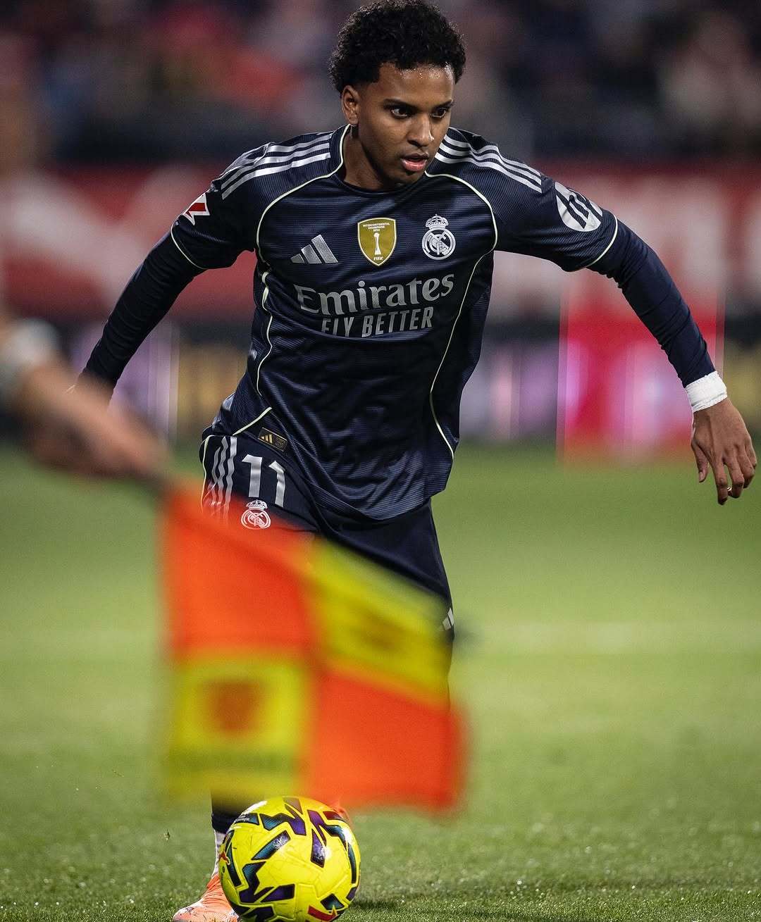 皇马皇马 光影渐变黑白失序的战术 失控的进程 