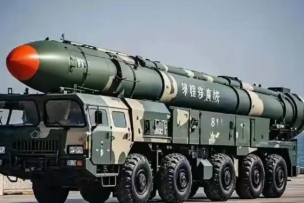 美国战略专家表示：如果美国真的插手了中方的台湾问题，那么中国的军队很有可能在30