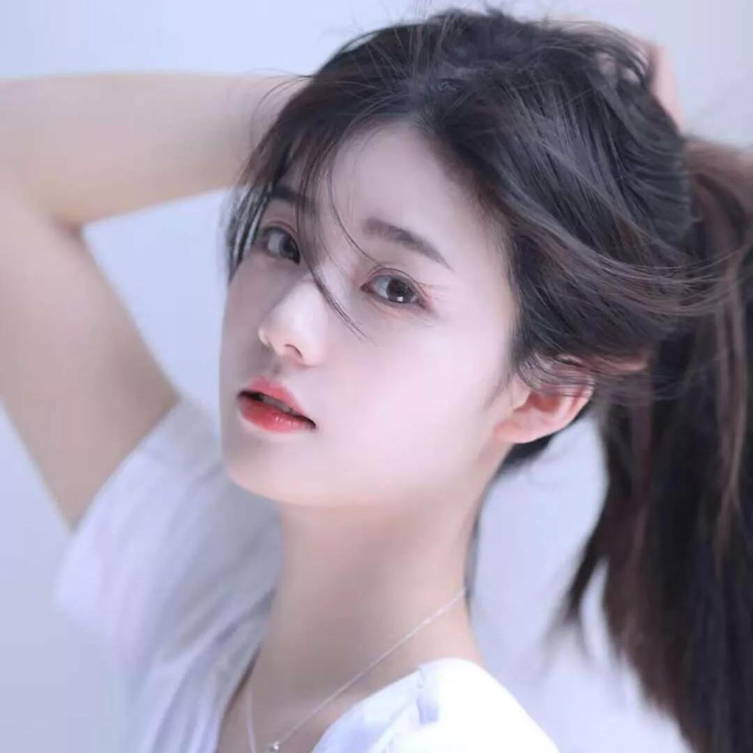 元气少女清新自然，温柔迷人！少女感笑容 温柔美少女 自然清新美少女 自然甜系少女