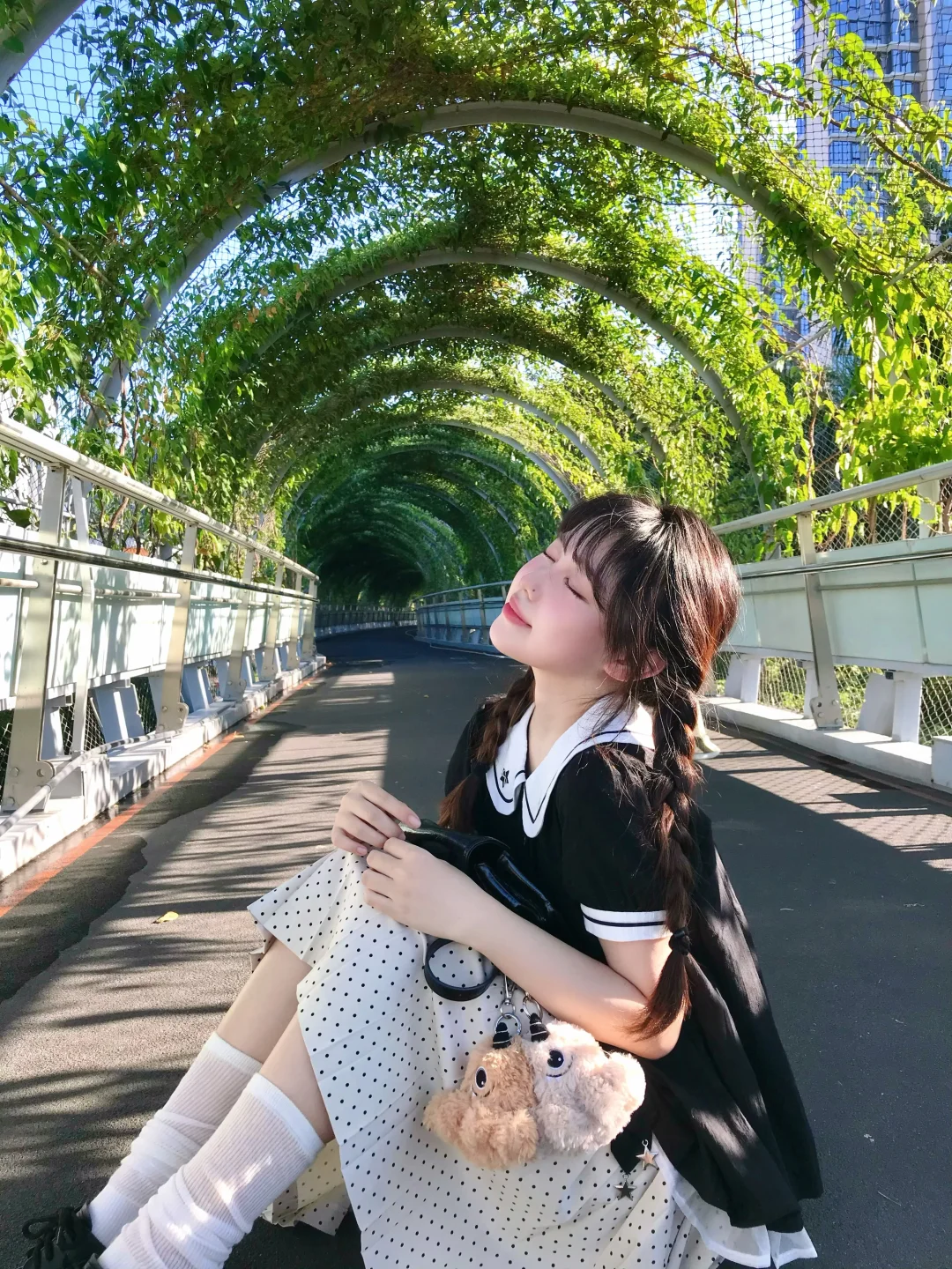 通往夏天的隧道🪽🍀 。· ₊