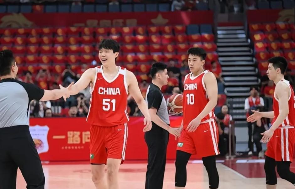 留给郭士强的时间，不多了。NBA归来的杨瀚森，怎么就成了郭士强手里的“高级蓝领”