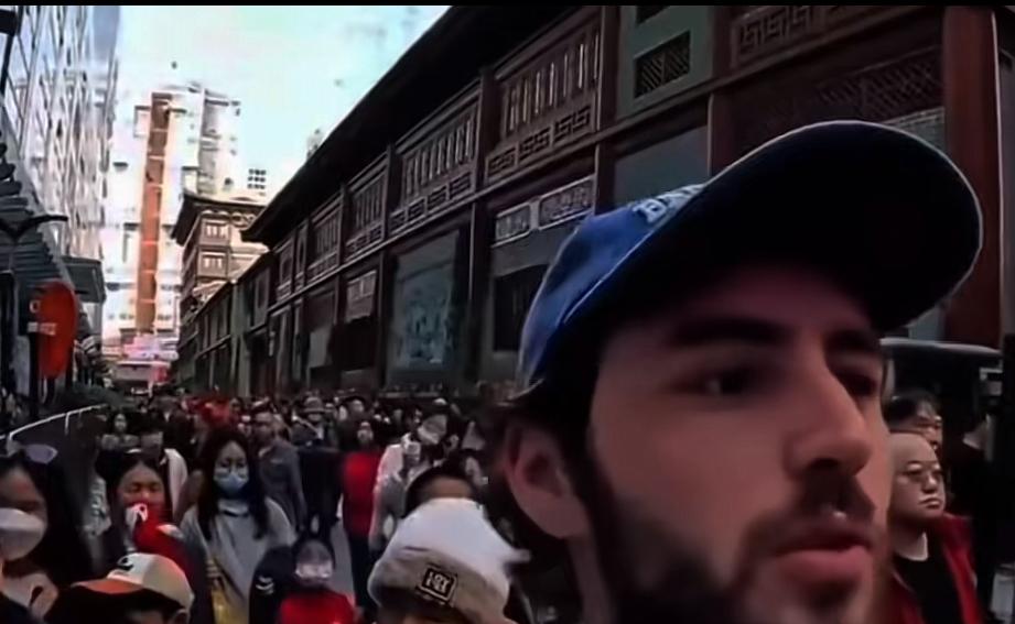 在外国人的眼里，中国人的普通生活竟然如此离谱，这个话题迅速引发外网激烈的讨论
