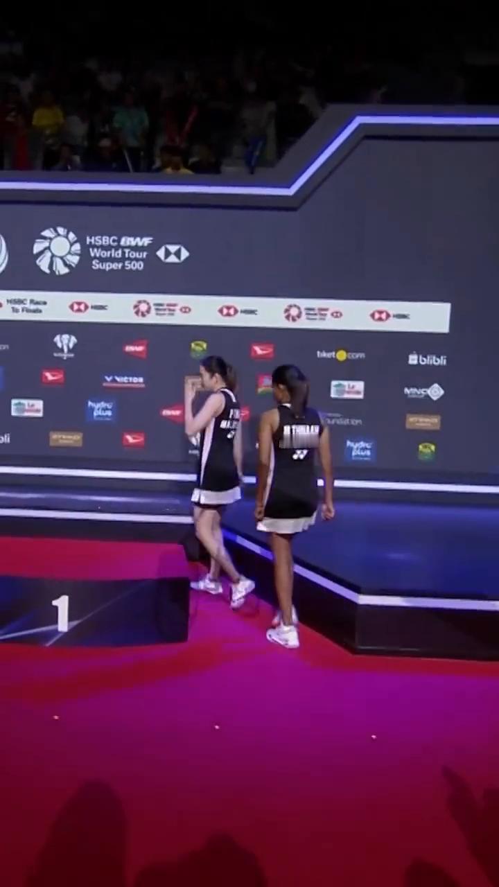 ·1、It's a seventh title for perly time u