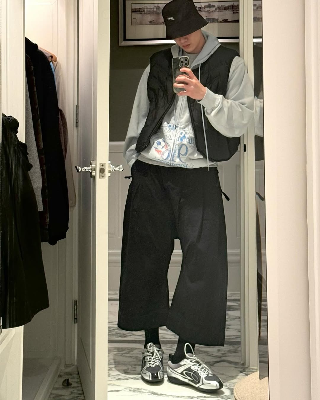 白敬亭能不能多发日常啊拜托 