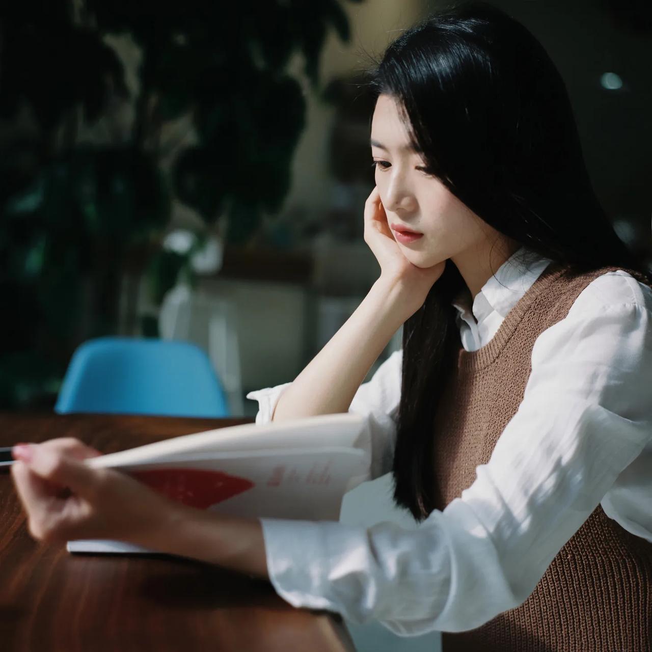 为什么说爱阅读的人不孤独？
英国玄学派诗人约翰·多恩的那句名诗：“没有人是一座孤