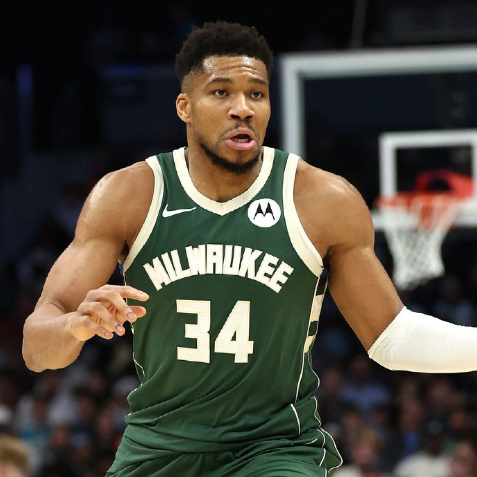 字母哥和雄鹿矛盾升级 据Shams，NBA正在调查雄鹿在球员出场政策上的处理情况