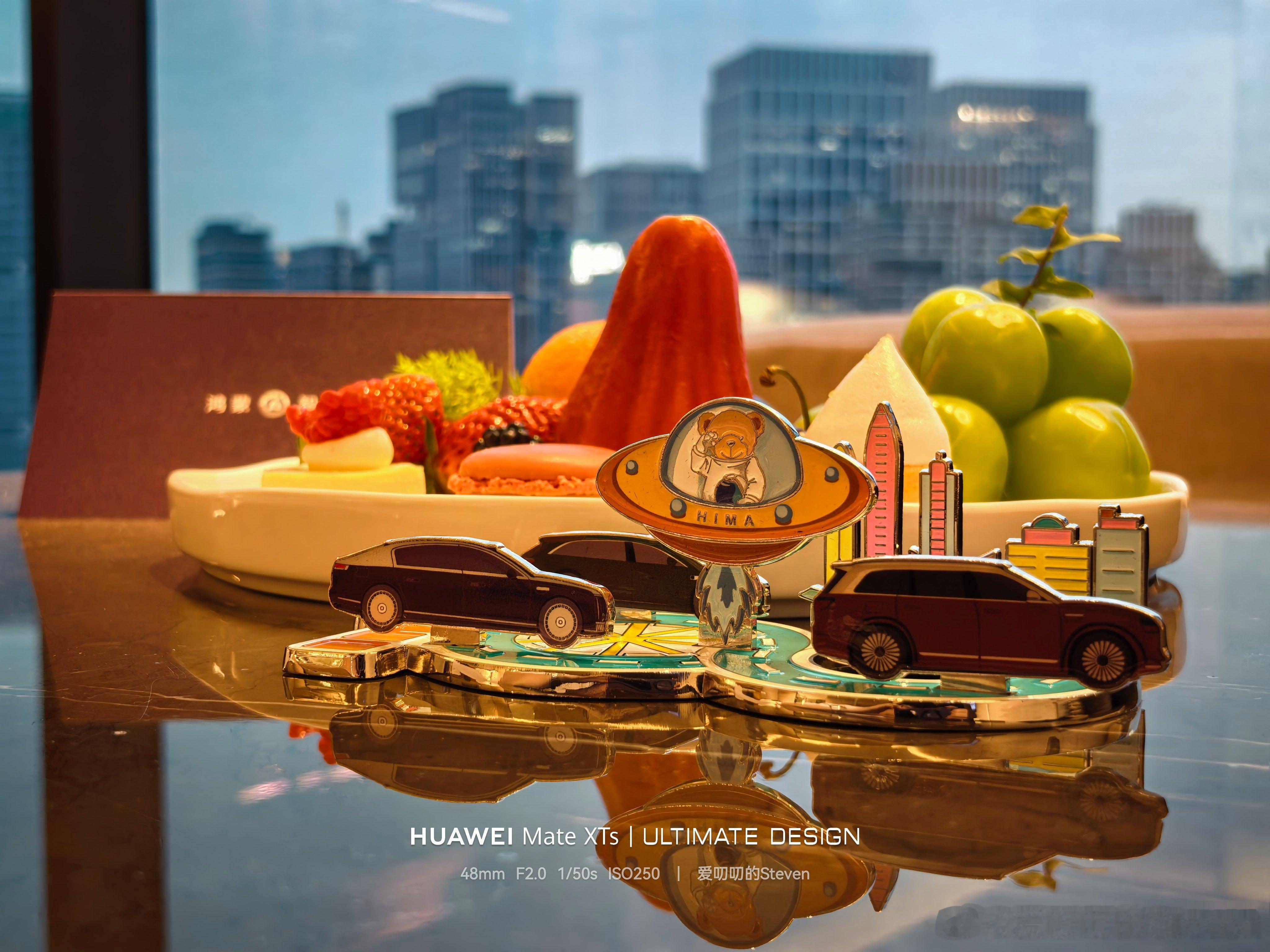 有点喜欢这个伴手礼，五界齐聚。鸿蒙智行