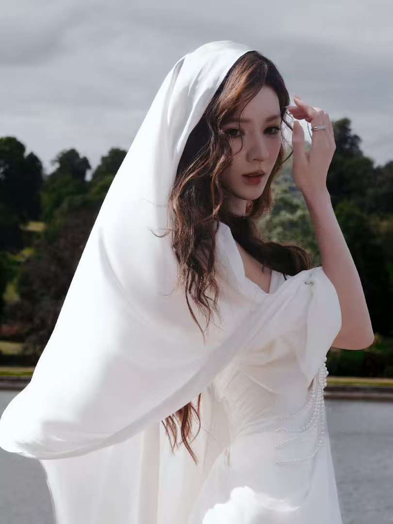 张予曦白色头巾look张予曦公主plog张予曦公主降临！ ​​​