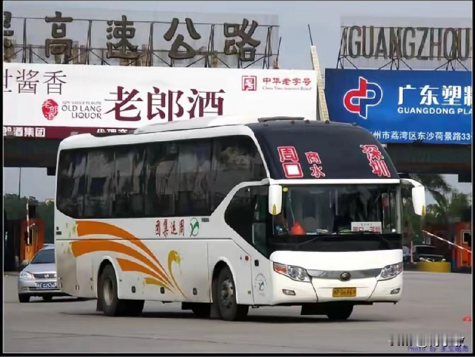 河南曾经开往广东珠三角的省际长途线路（三）
周口—深圳
安阳—深圳
珠海—济源