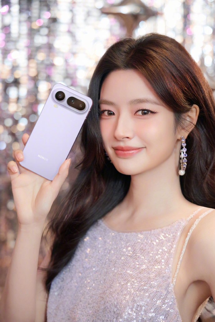 荣耀Magic8 Pro Air发布了6.31英寸的小屏，机身只有6.1mm厚度