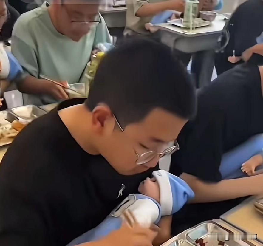 这个做法真的太好了，不要笑，知道吗？
俗话说，当家方知柴米贵，养儿方知父母恩。让