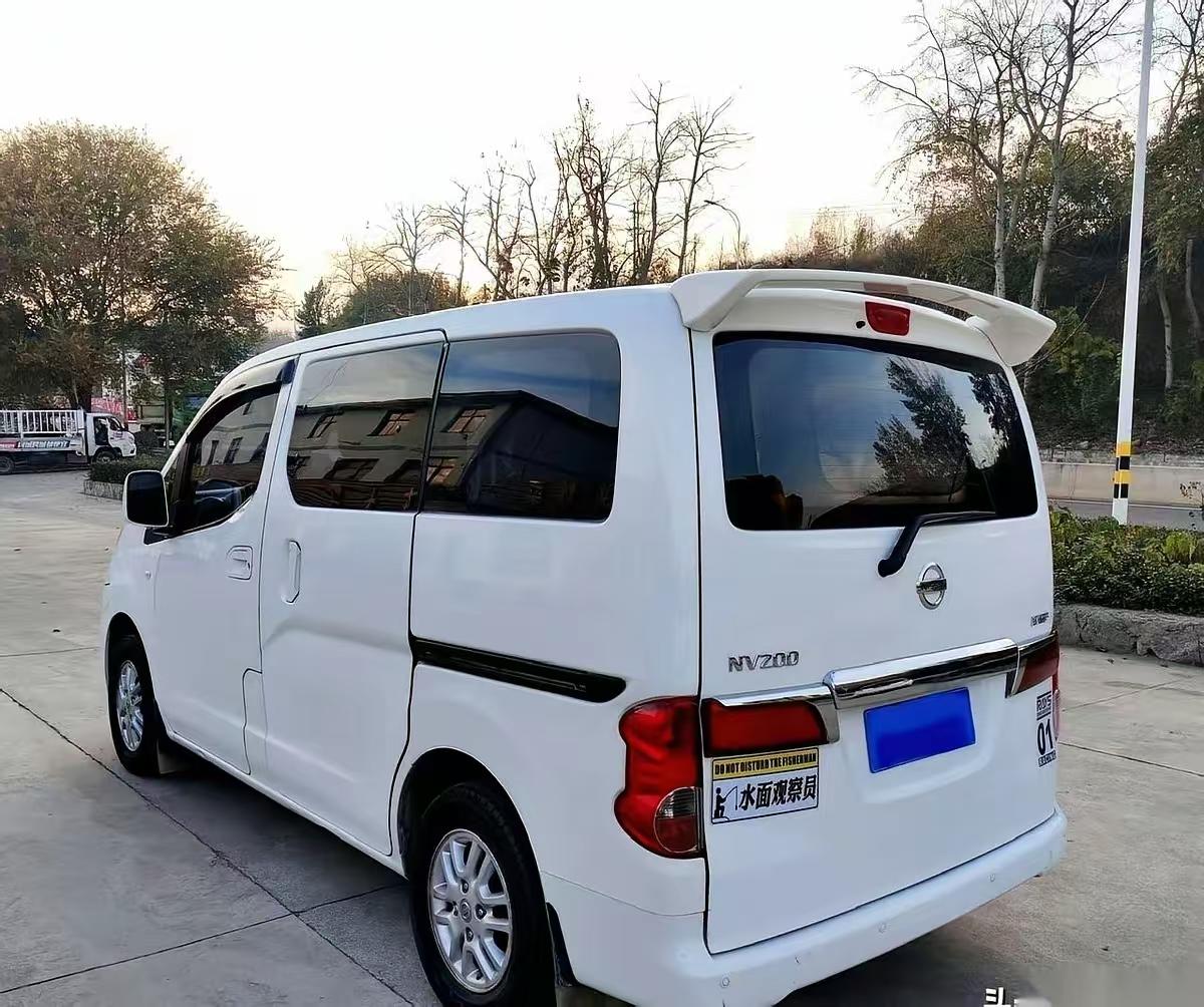 2013年的日产nv200，当时办下来14万元，现在能卖多少钱？
直接说出答案，