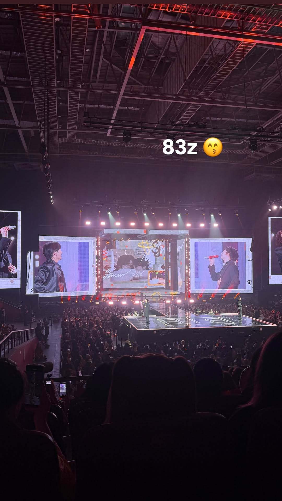 “CB百蓝_。260726金钟云 ins story更新： 