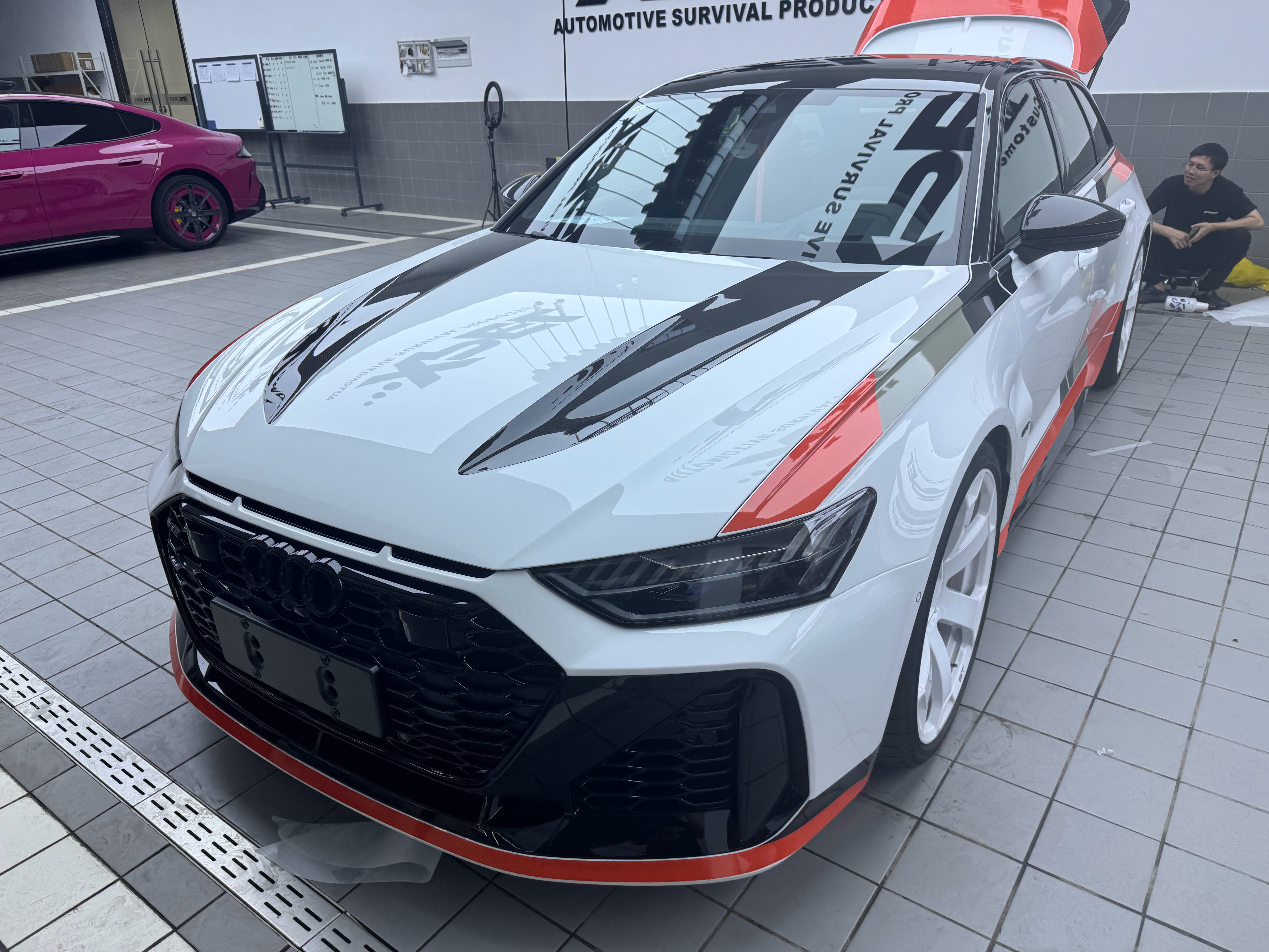 奥迪 RS6 Avant  GT但是后期保值率和帅就没关系了[doge] ​​​