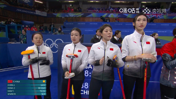 这是本届冬奥会我目前看过的最不该输的一场比赛在大好局面的情况下纯纯是策略和技术的